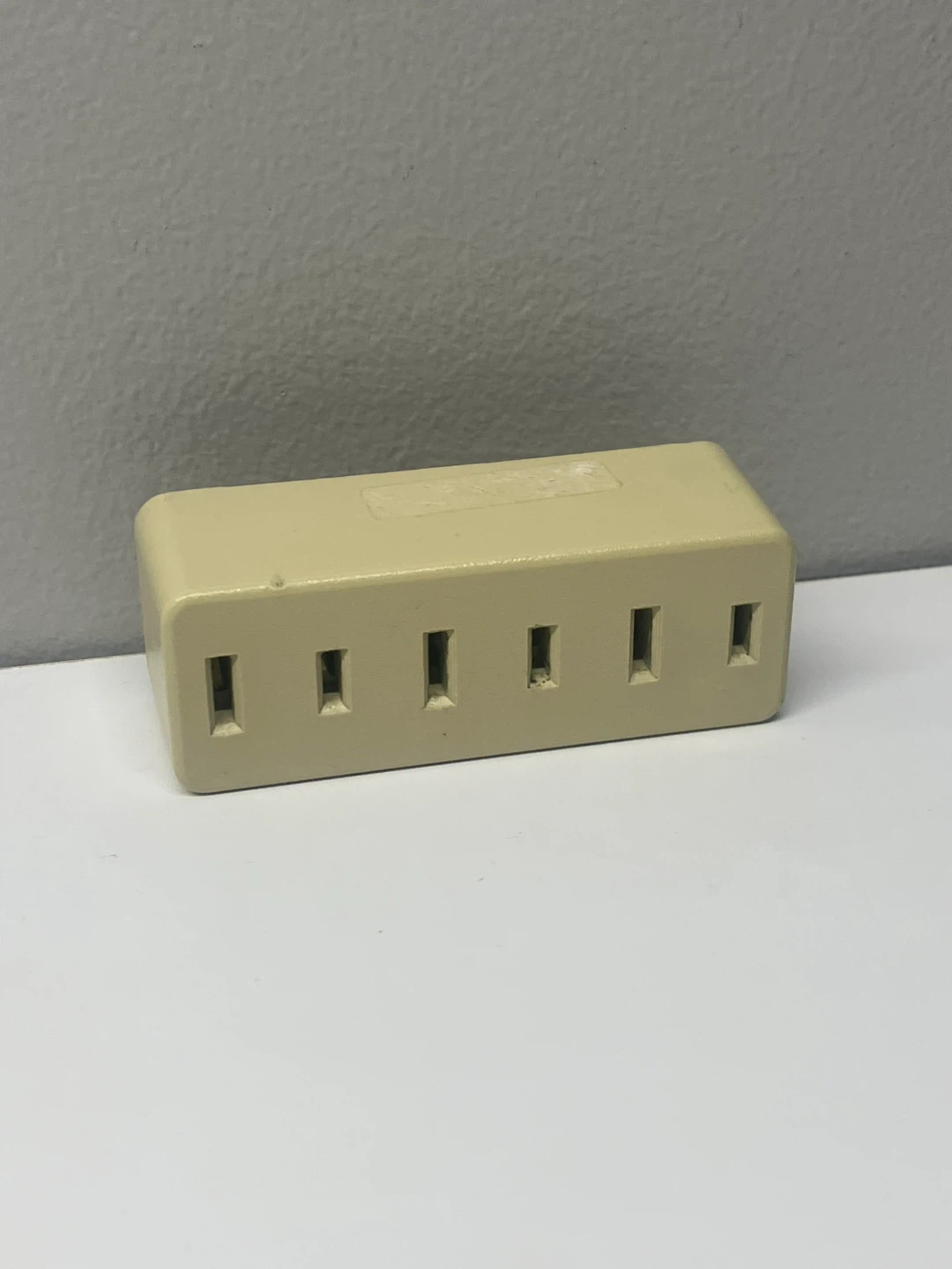 Vintage Leviton Triple Outlet AC Adapter - Works Great