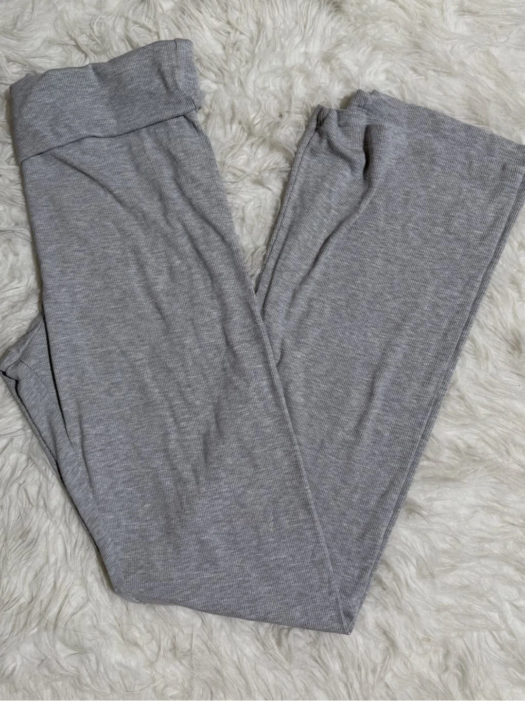 Grey Ribbed Flaire leggings