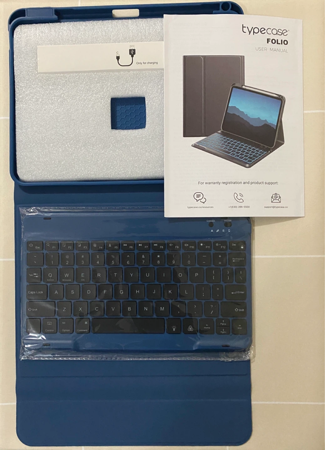 Typecase Folio Keyboard Case – iPad 10th Gen (A16) – New - photo 4