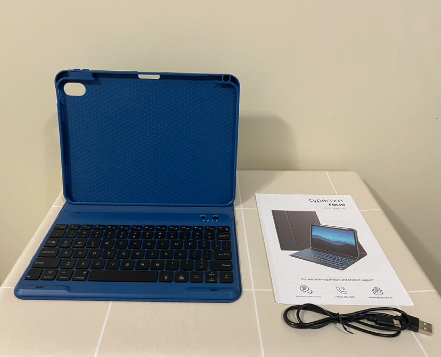 Typecase Folio Keyboard Case – iPad 10th Gen (A16) – New