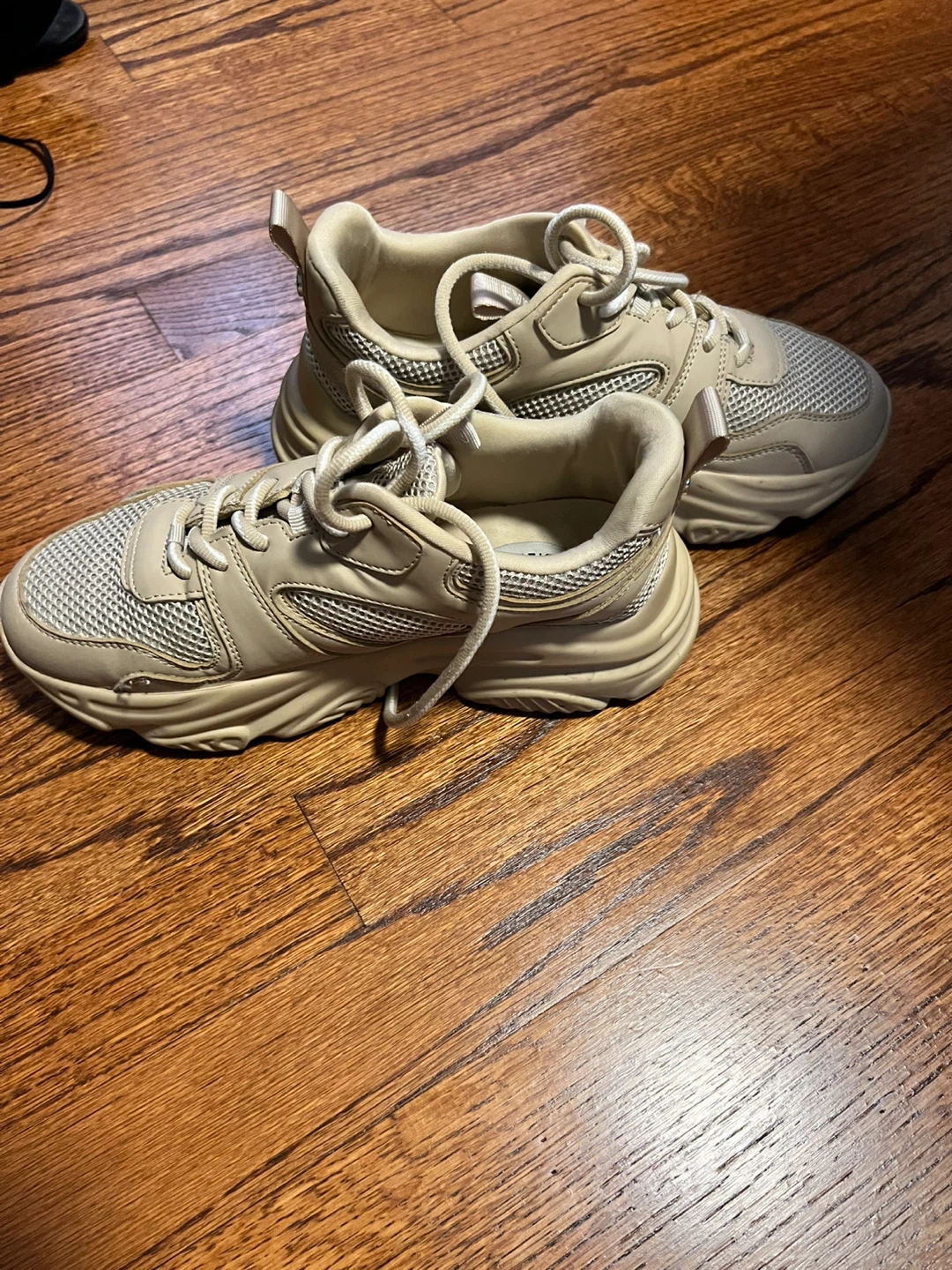 Steve Madden Tan Chunky Sneakers - photo 2