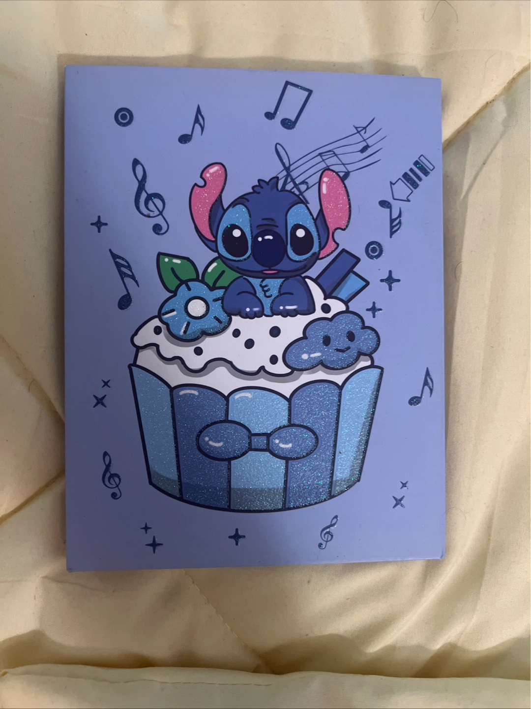 Makeup Palette - Stitch Cupcake Design
