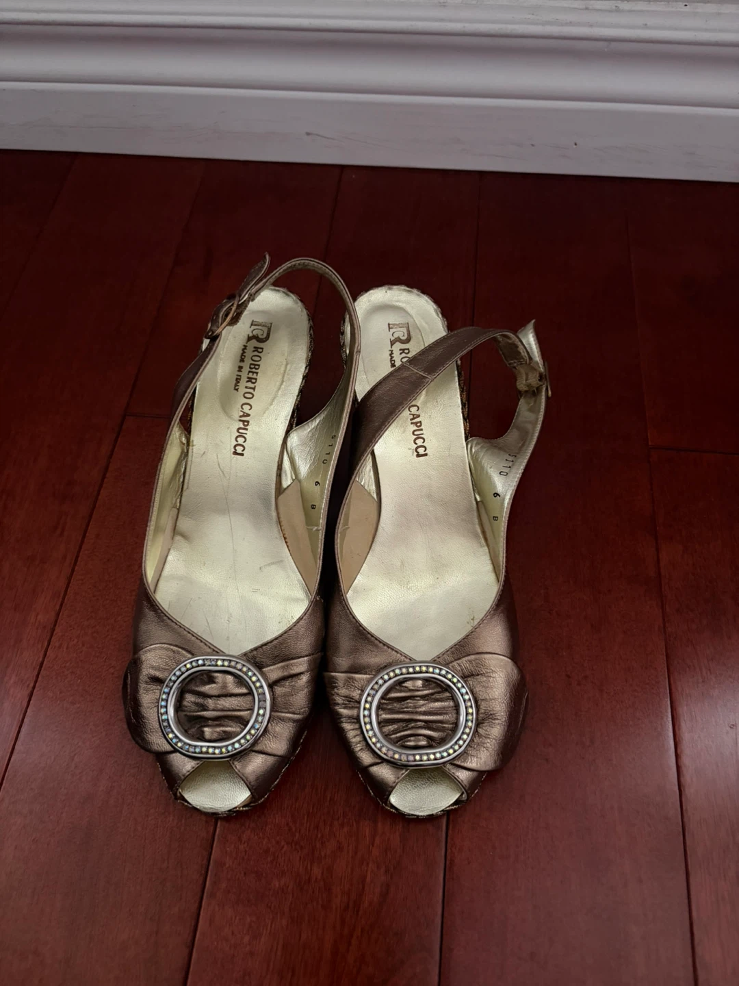 Roberto Capucci Women's Bronze Wedge Slingback Heels