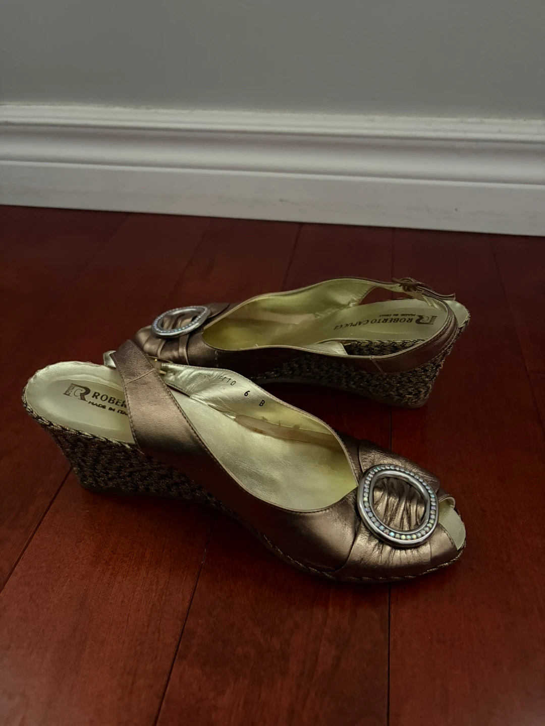 Roberto Capucci Women's Bronze Wedge Slingback Heels - photo 3