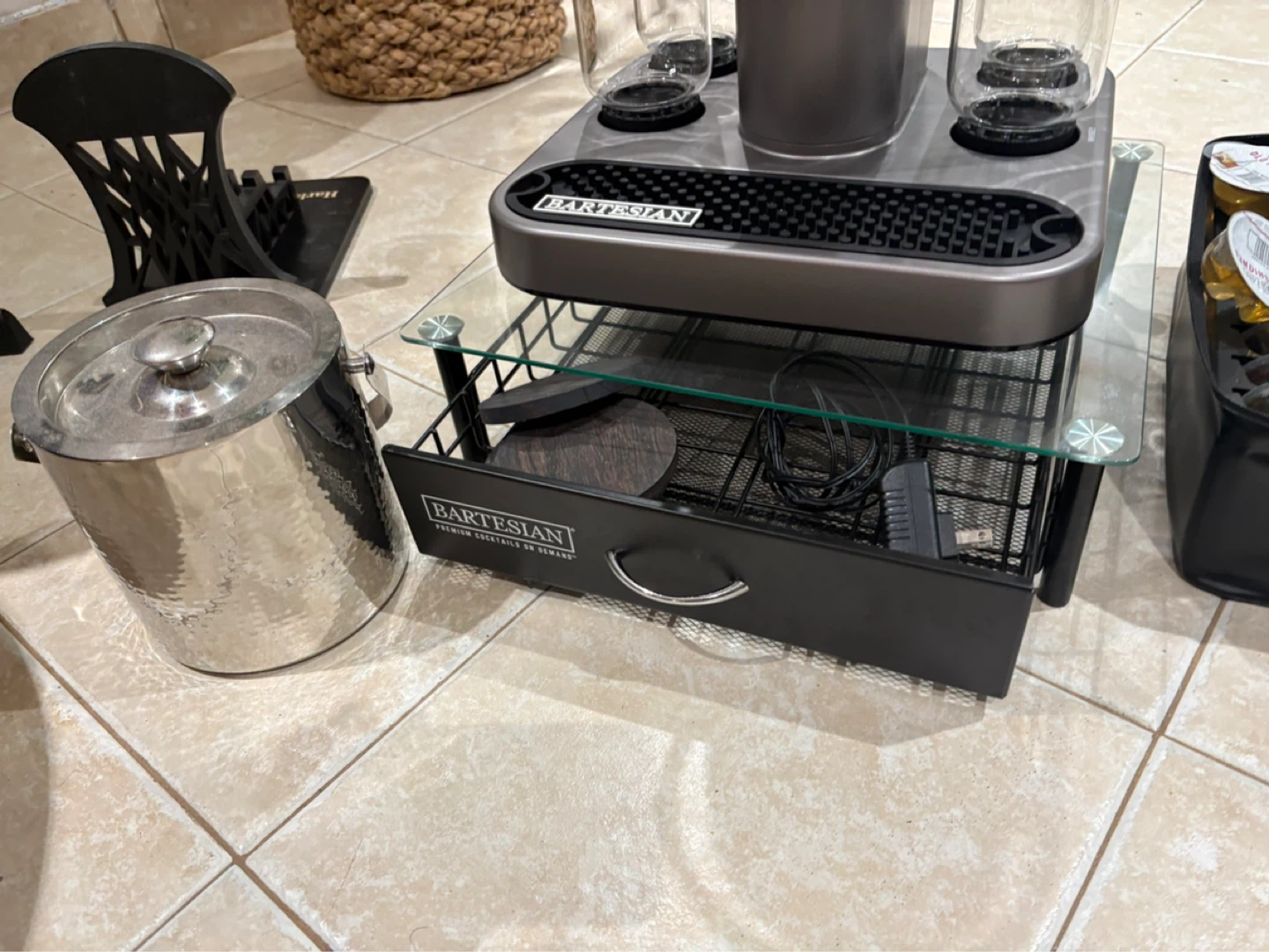 Bartesian Cocktail Maker - photo 5