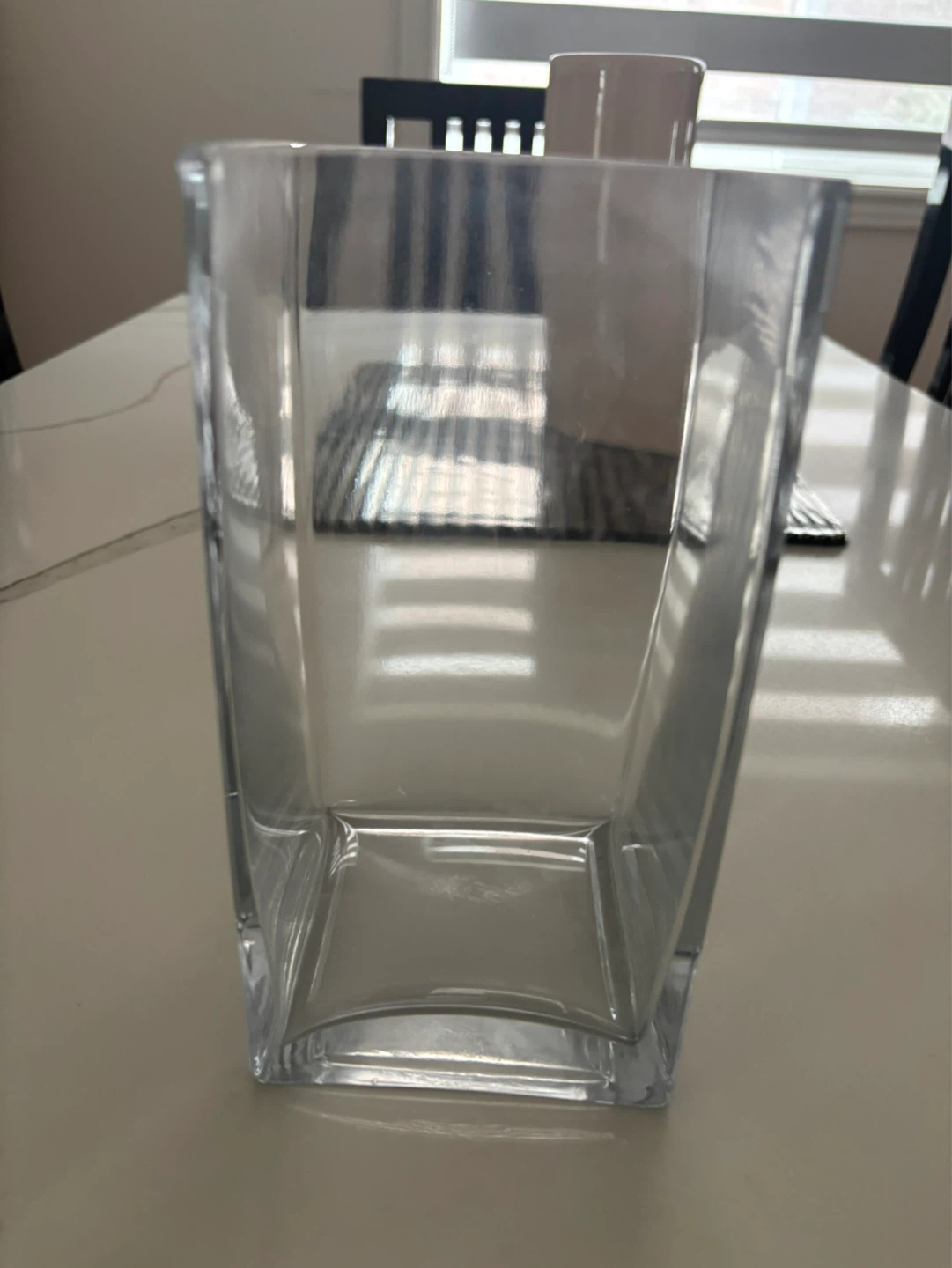 Clear Glass Vase ⚽