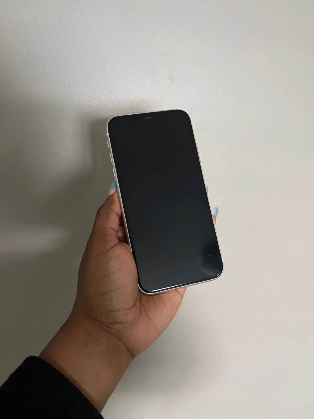 iPhone 11 - White - photo 2