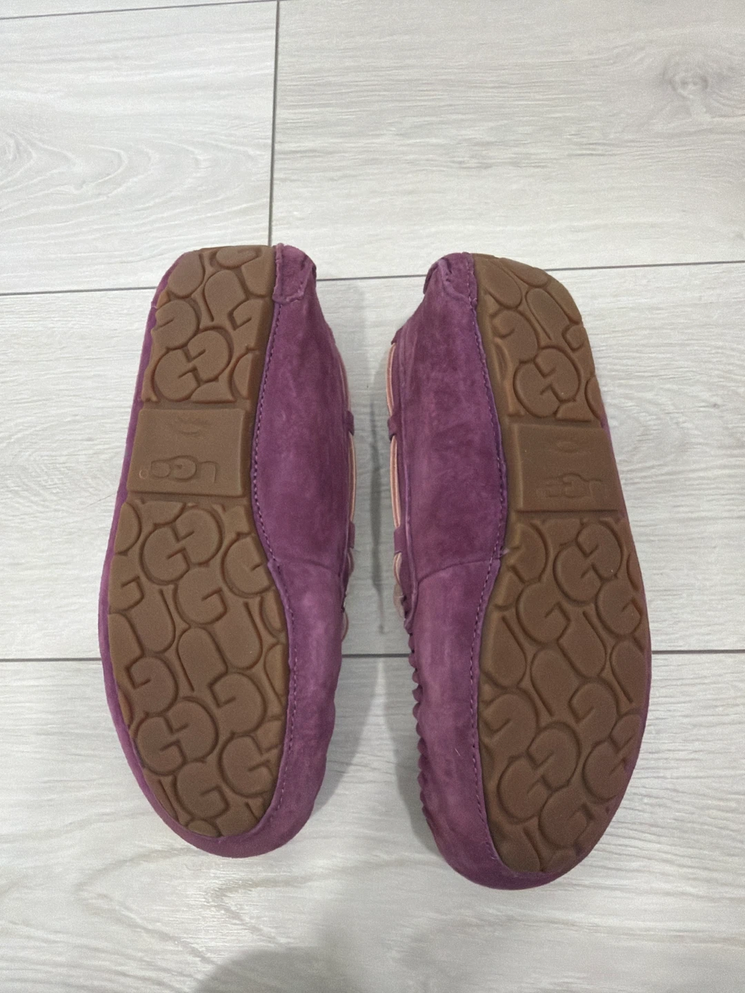 UGG Slippers - Purple Suede Mocassin Style - photo 2