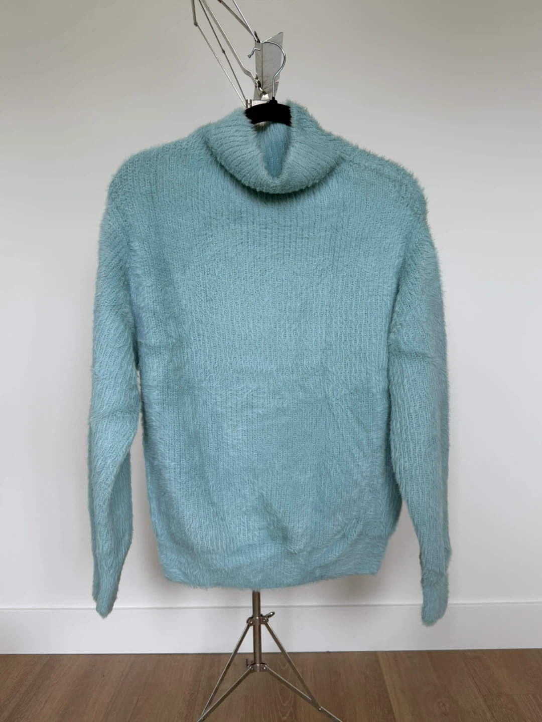 ARITZIA Wilfred Fuzzy Oversized Turtleneck Sweater