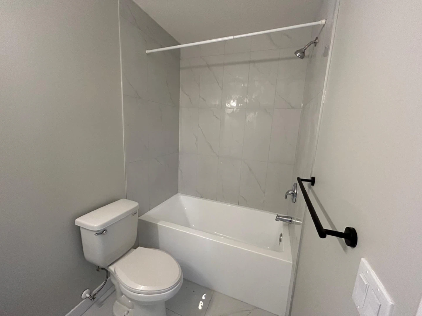 For RENT - Basement Suite - photo 5