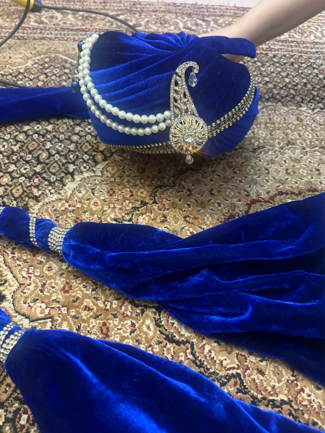 Royal Blue Velvet Turban with Pearl Embellishments - photo 2