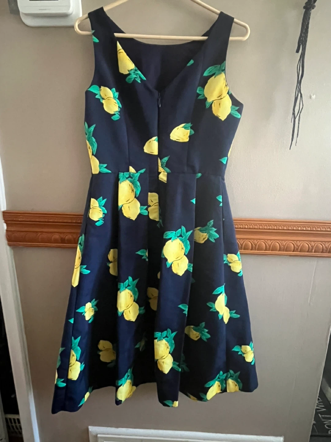 Eva Mendes Lemon Print Dress - photo 2