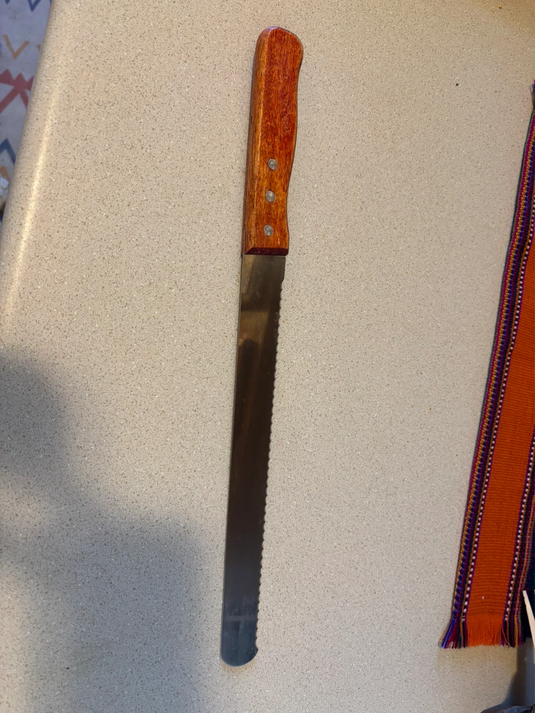 Bread knife