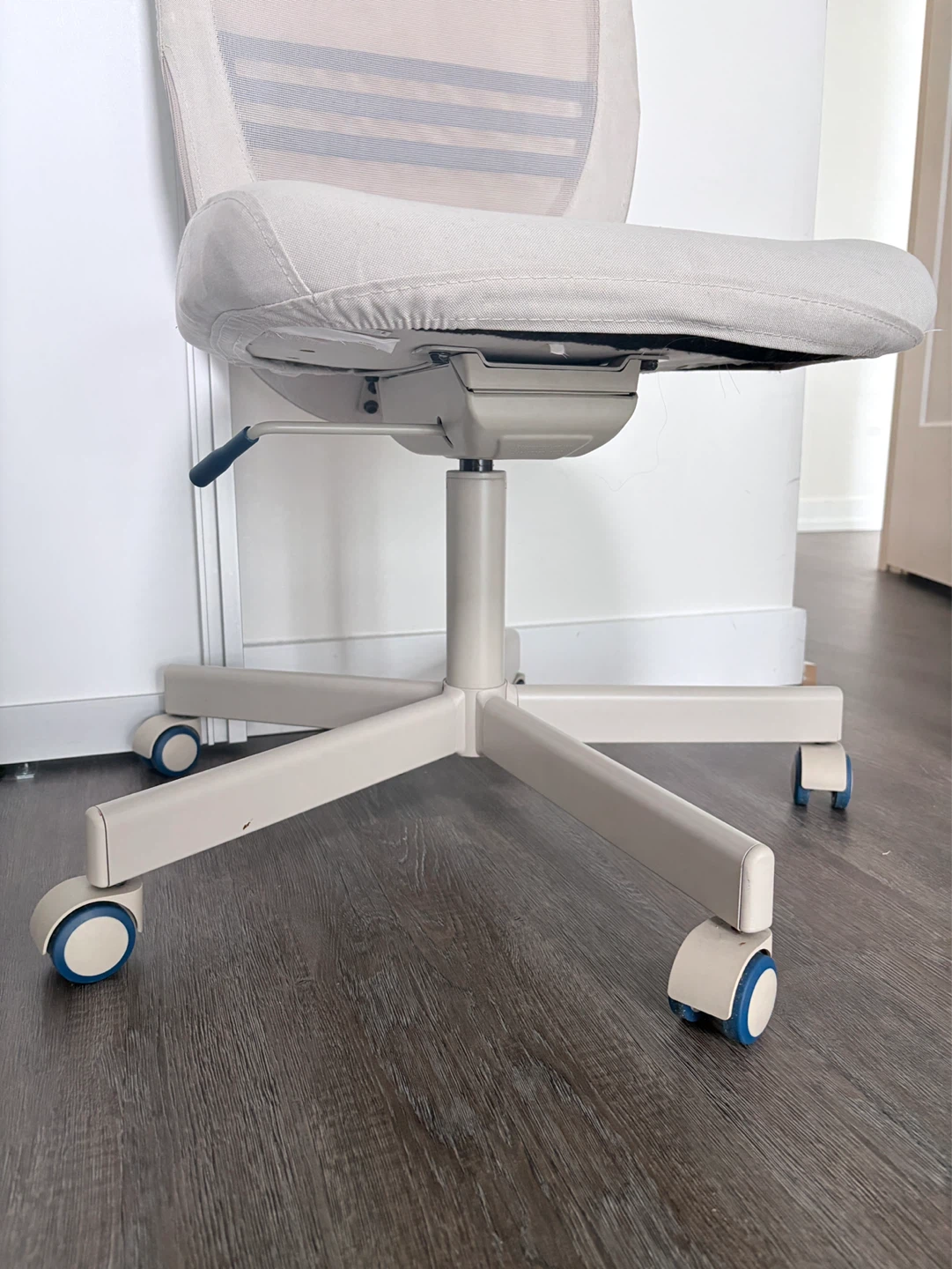 Office Chair - photo 2