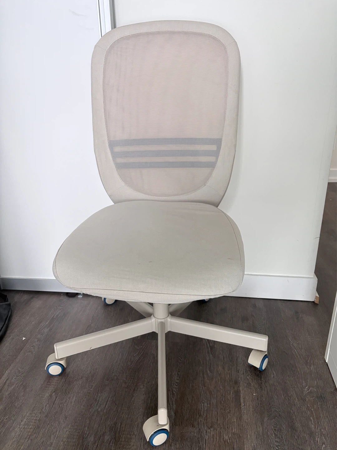 Office Chair - photo 3