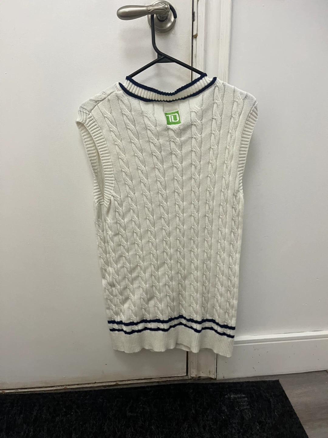 Toronto Blue Jays Sweater Vest - photo 3