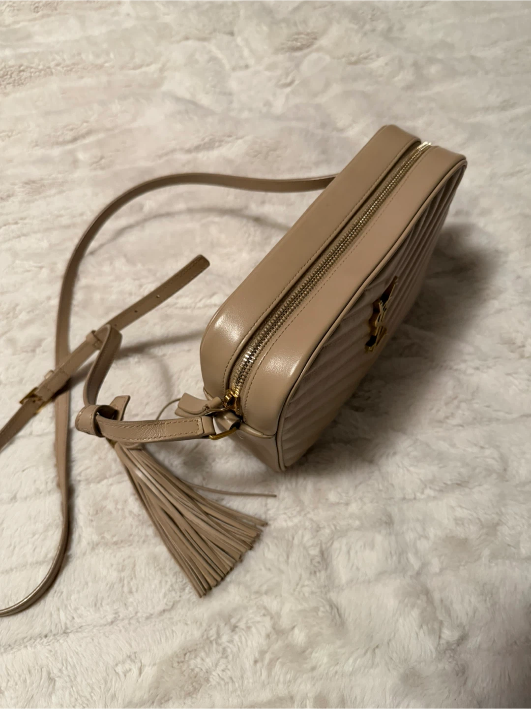 Saint Laurent Lou Camera Bag Beige Leather - photo 2