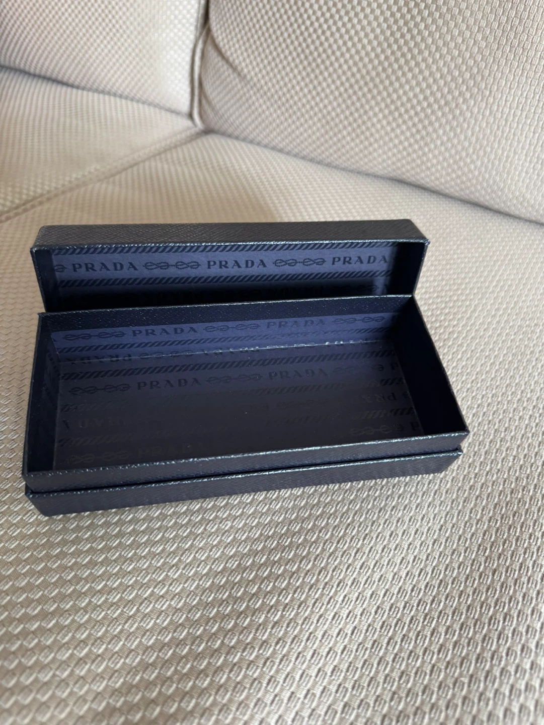 PRADA box genuine original case - photo 2