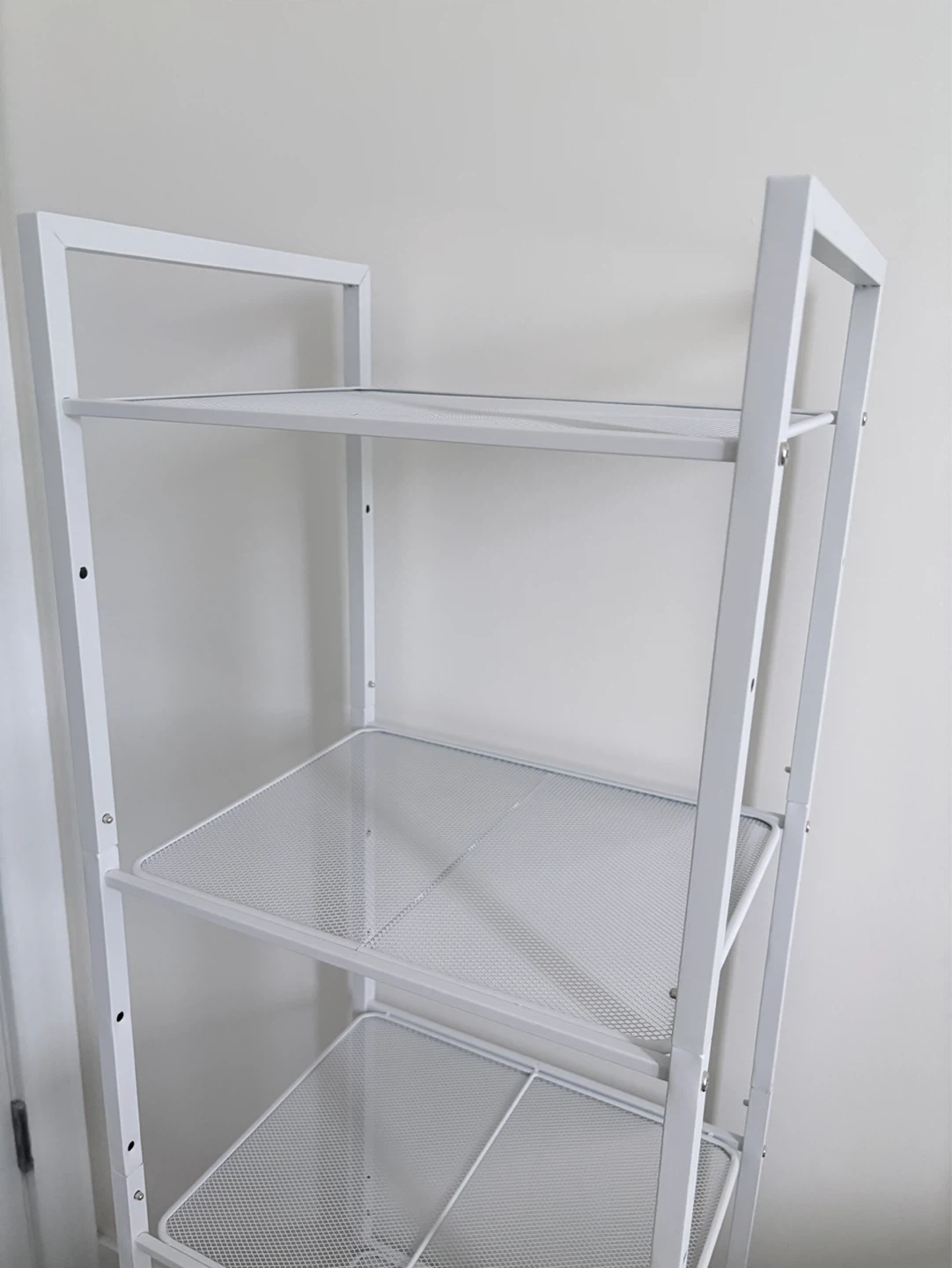 White shelf - photo 3