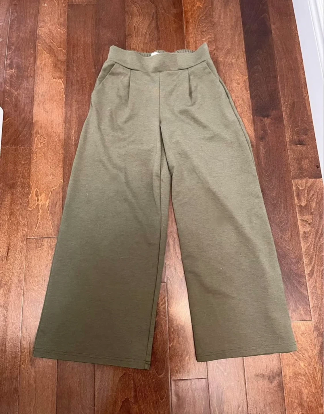 Olive Green high waisted Culotte Pants - Simons