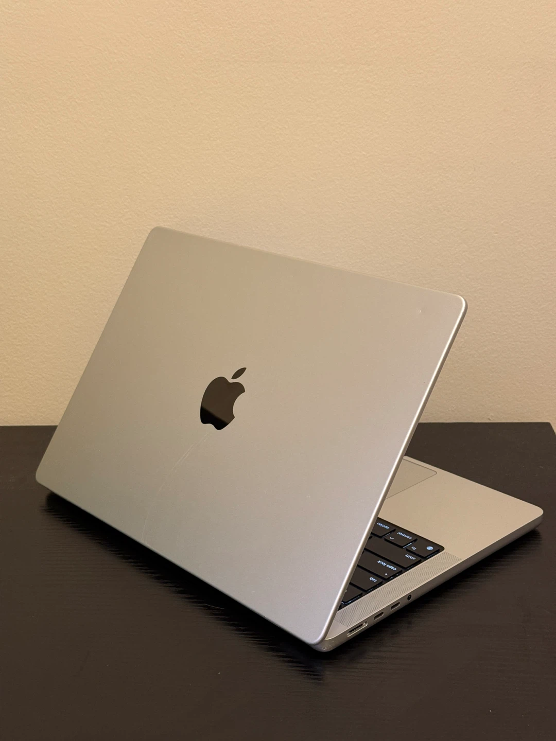 MacBook Pro 14-inch 2021 Apple M1 Pro 16 GB RAM 512GB SSD - photo 4
