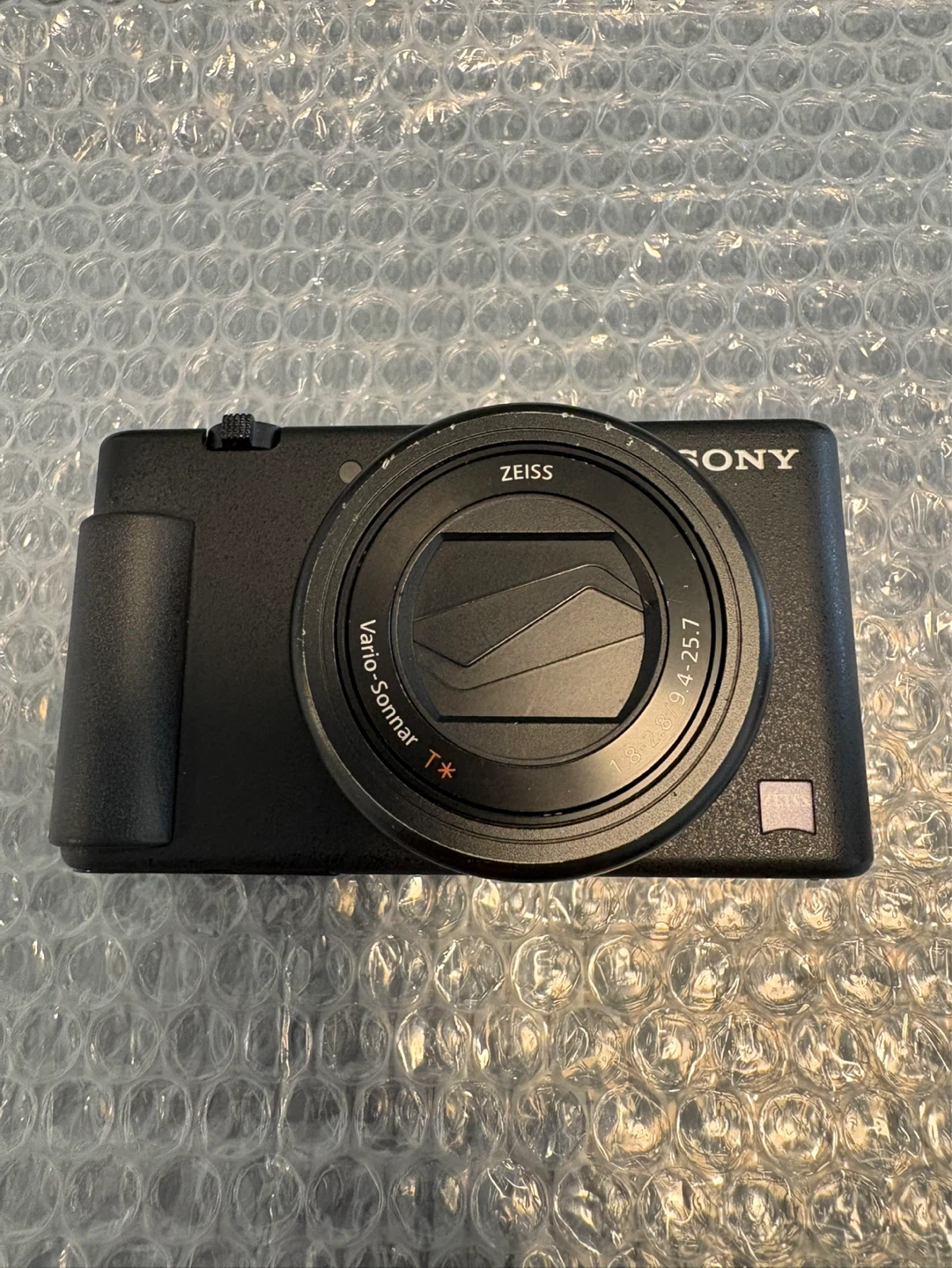 Sony ZV-1 Vlogging Camera - photo 5