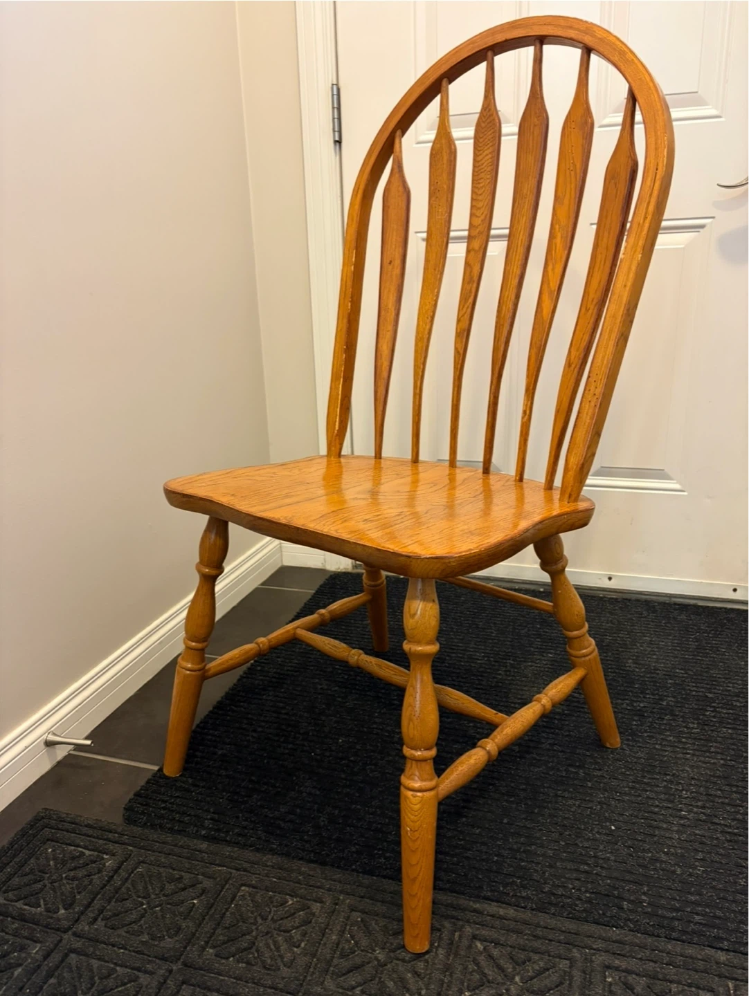 Set of 6 Wooden Windsor Style Dining Chairs