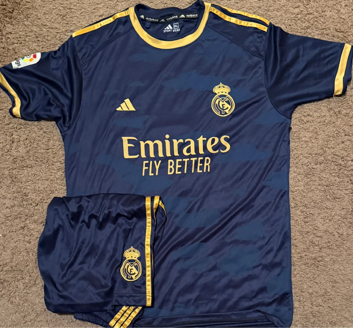 Soccer jerseys with shorts - photo 2