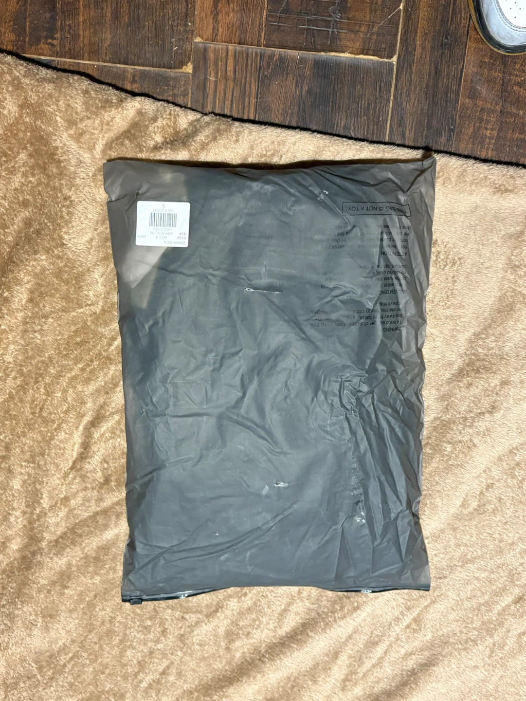 Essentials Fear of God Black Shorts - photo 4
