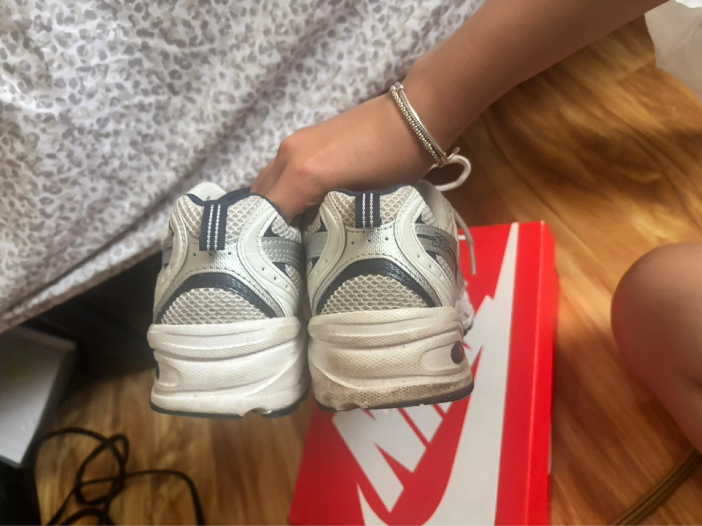 New Balance 530 White Running Shoes or best offer - photo 4