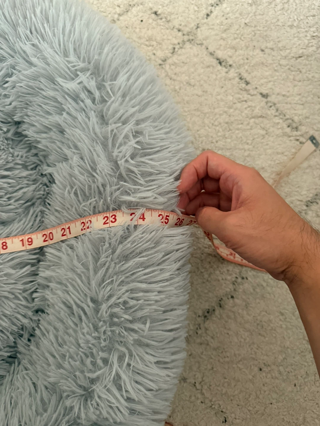 Fluffy Grey Pet Bed - photo 2