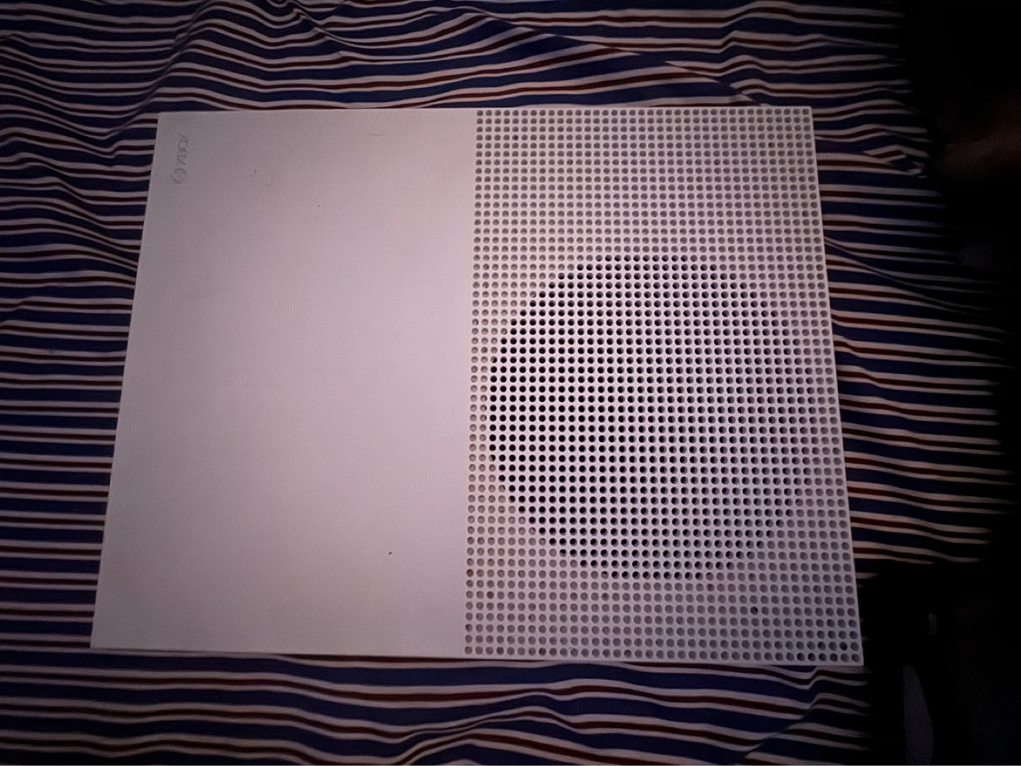 Xbox one s digital (kinda broken ) - photo 3