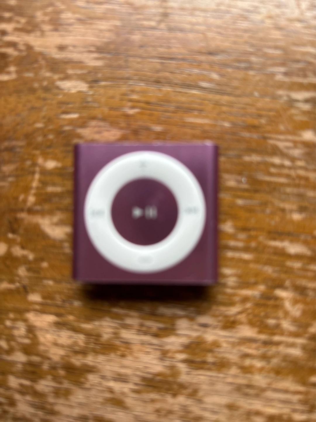 ⚽️Pink Apple iPod Shuffle