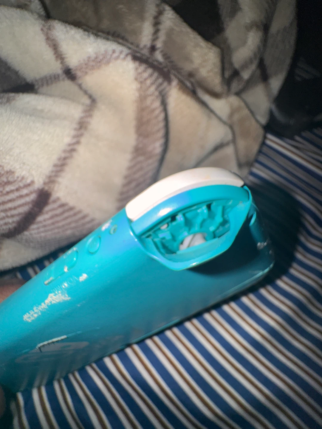 Nintendo Switch Lite (broken ) - photo 3