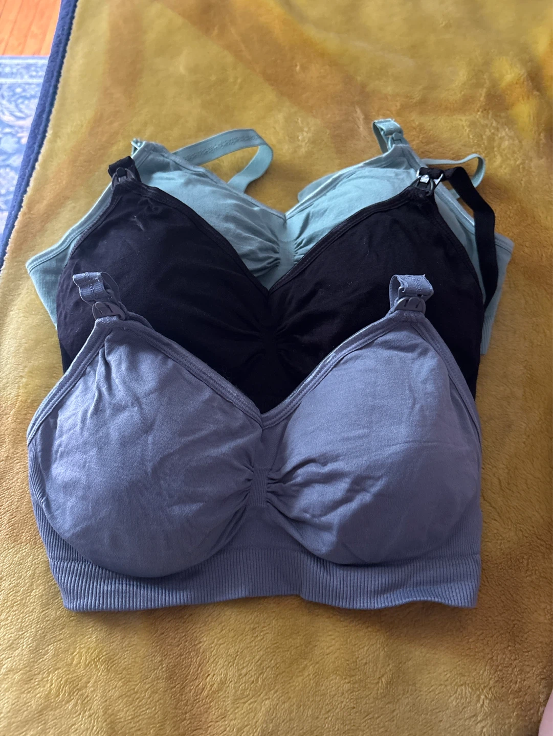Bundle of 3 Nursing Bras - photo 2
