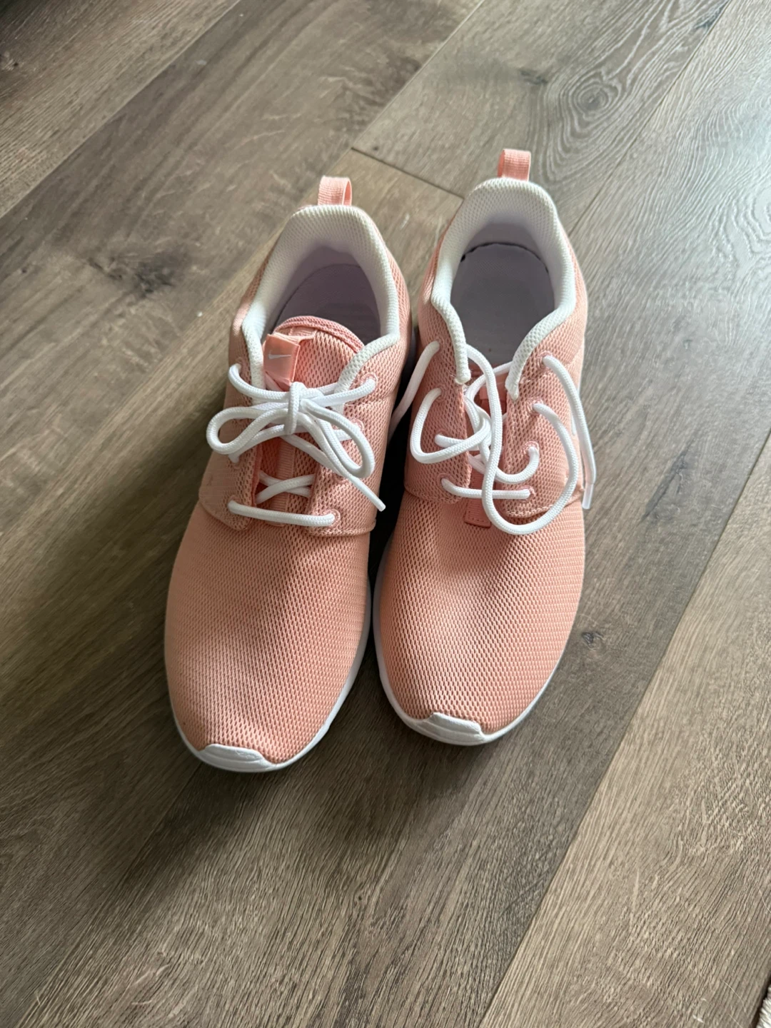 Nike Roshe Run Women's Shoes 7.5 - photo 2