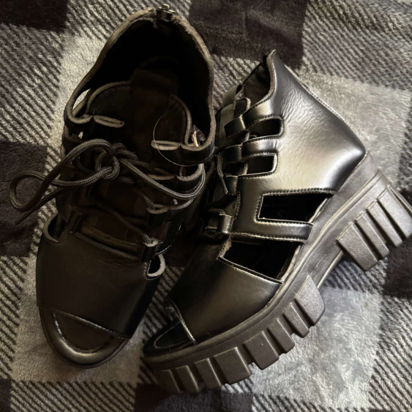 Chunky Platform Sandals - *Size Women 38/Black* - photo 2