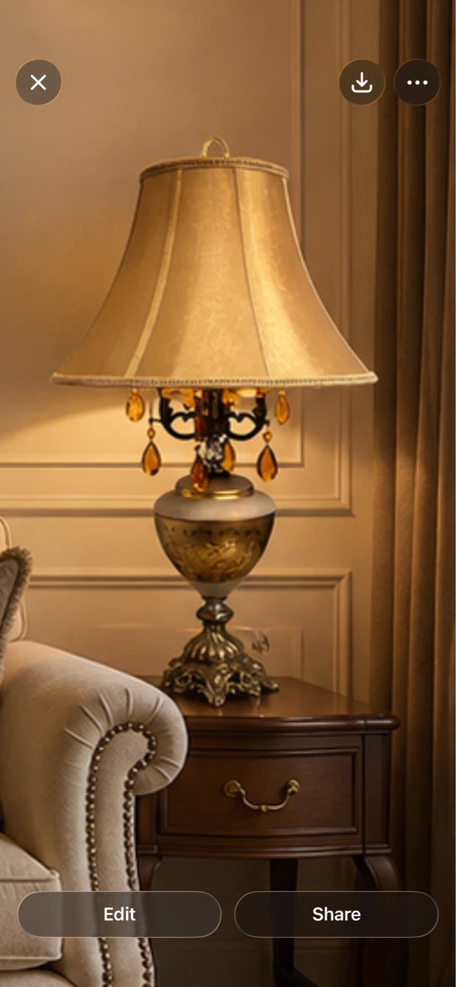 Vintage Style Table Lamp with Beaded Accents - photo 3