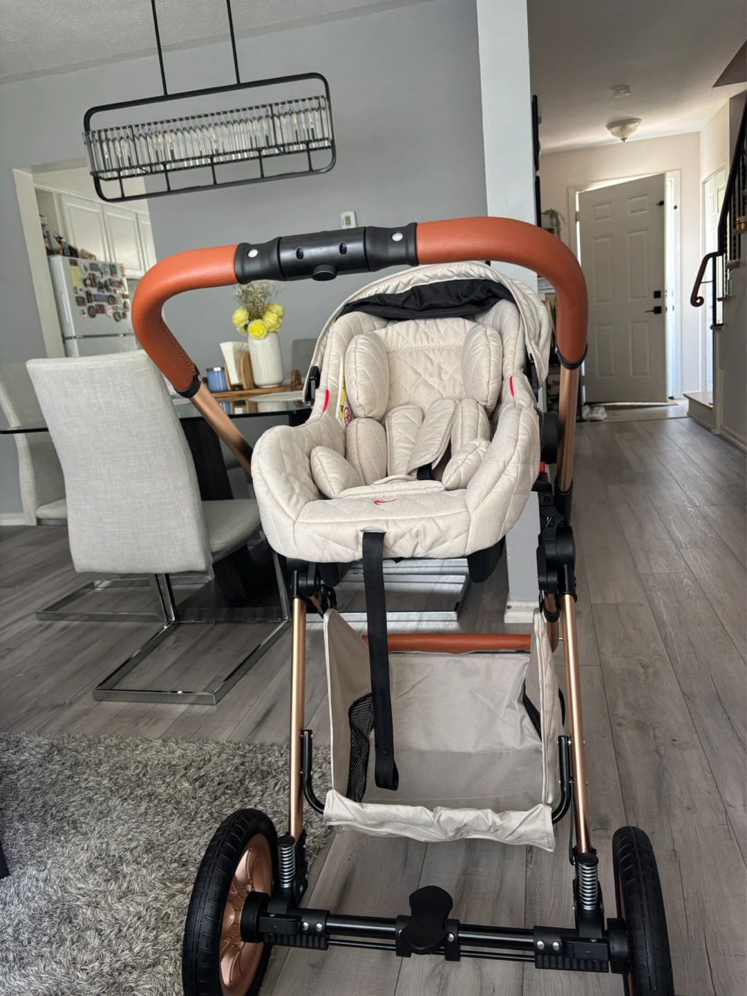Cream Quilted Stroller with Tan Handlebars - photo 3
