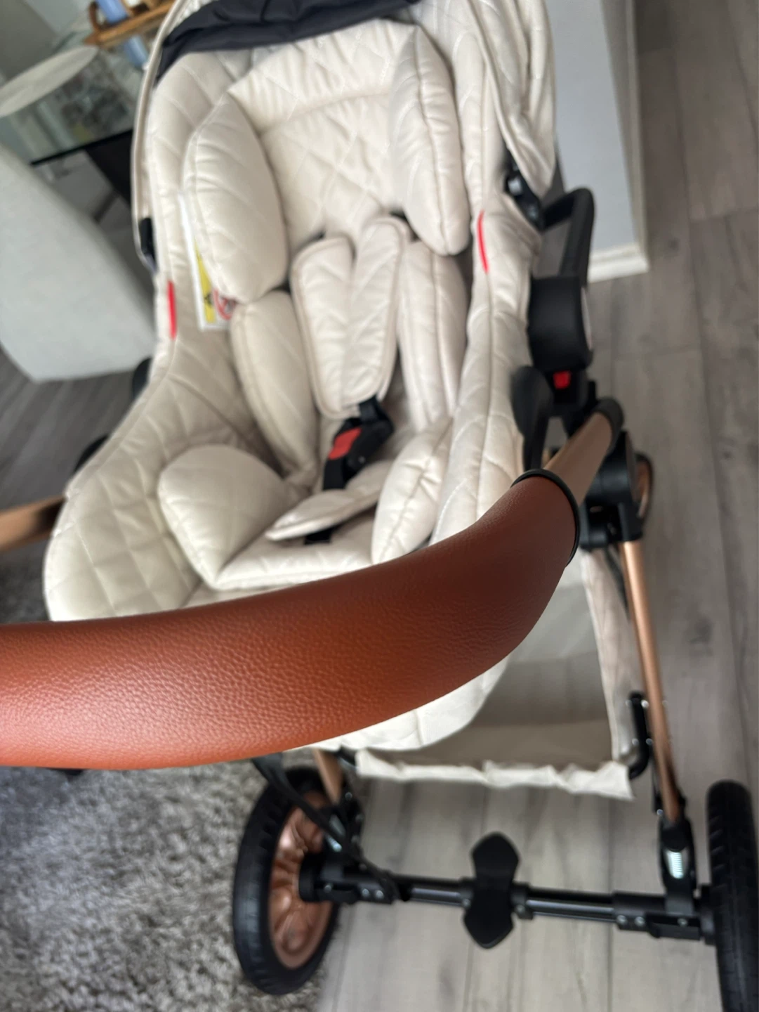 Cream Quilted Stroller with Tan Handlebars - photo 5