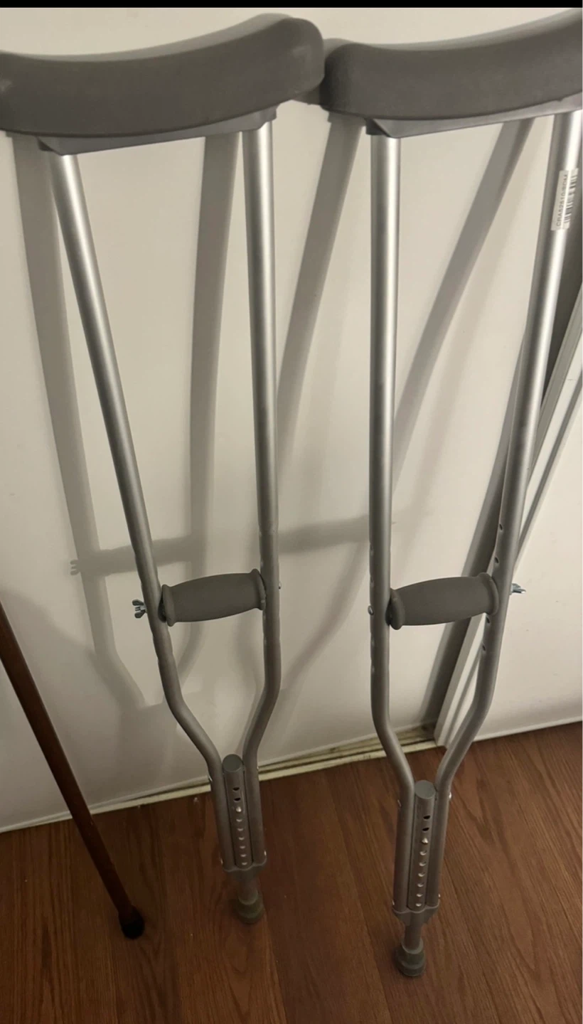 ⚽️ Life Brand Medium Adult Crutches - photo 2