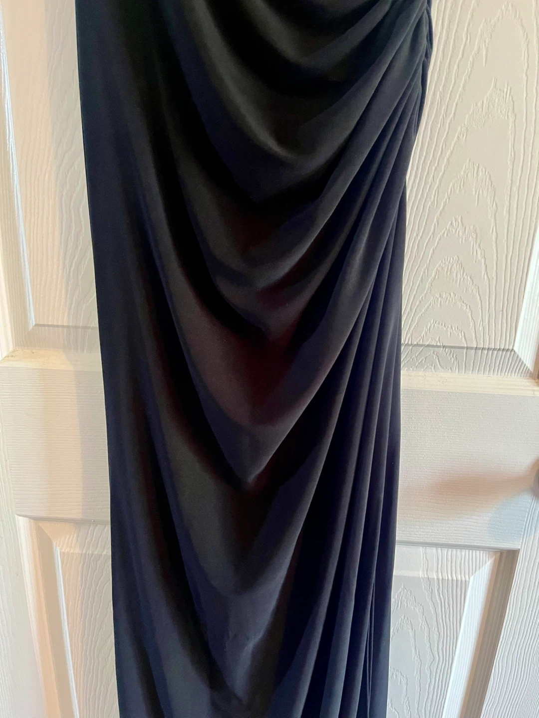 Black One-Shoulder Ruched Maxi Dress - photo 3