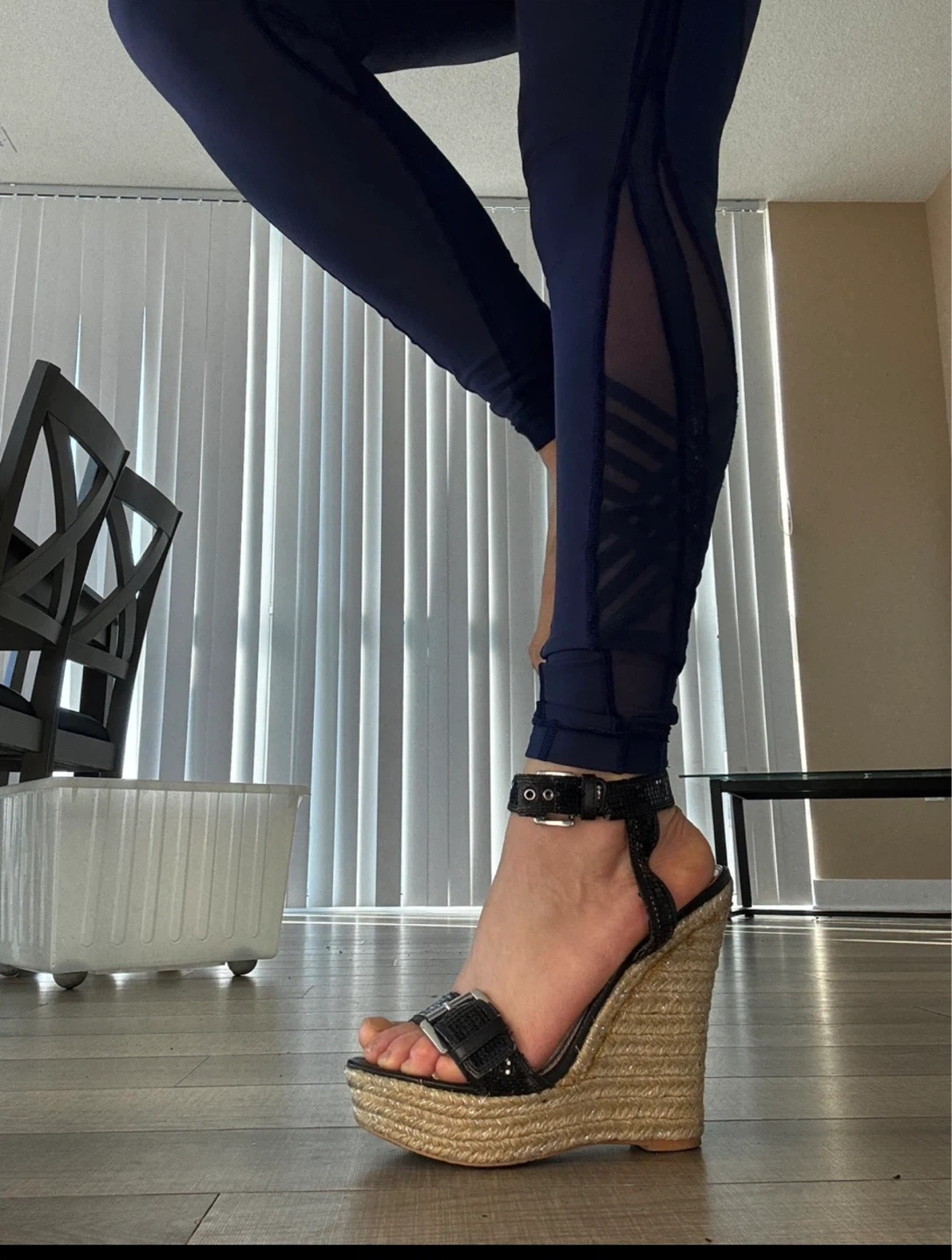⚽️ Bebe Black Wedge Sandals