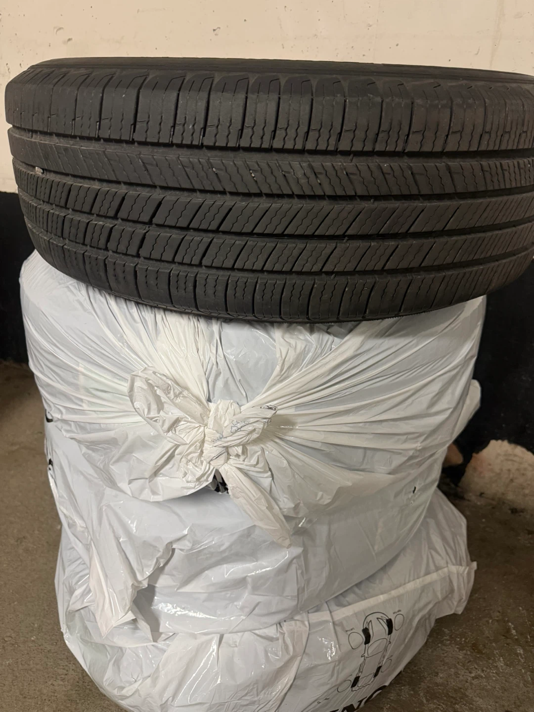 HONDA CRV O.E.M RIMS AND ALL SEASON TIRES 225/65 R17 - photo 5