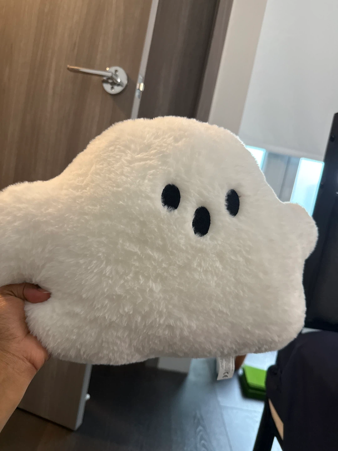 White Fluffy Ghost Plush Pillow - photo 2