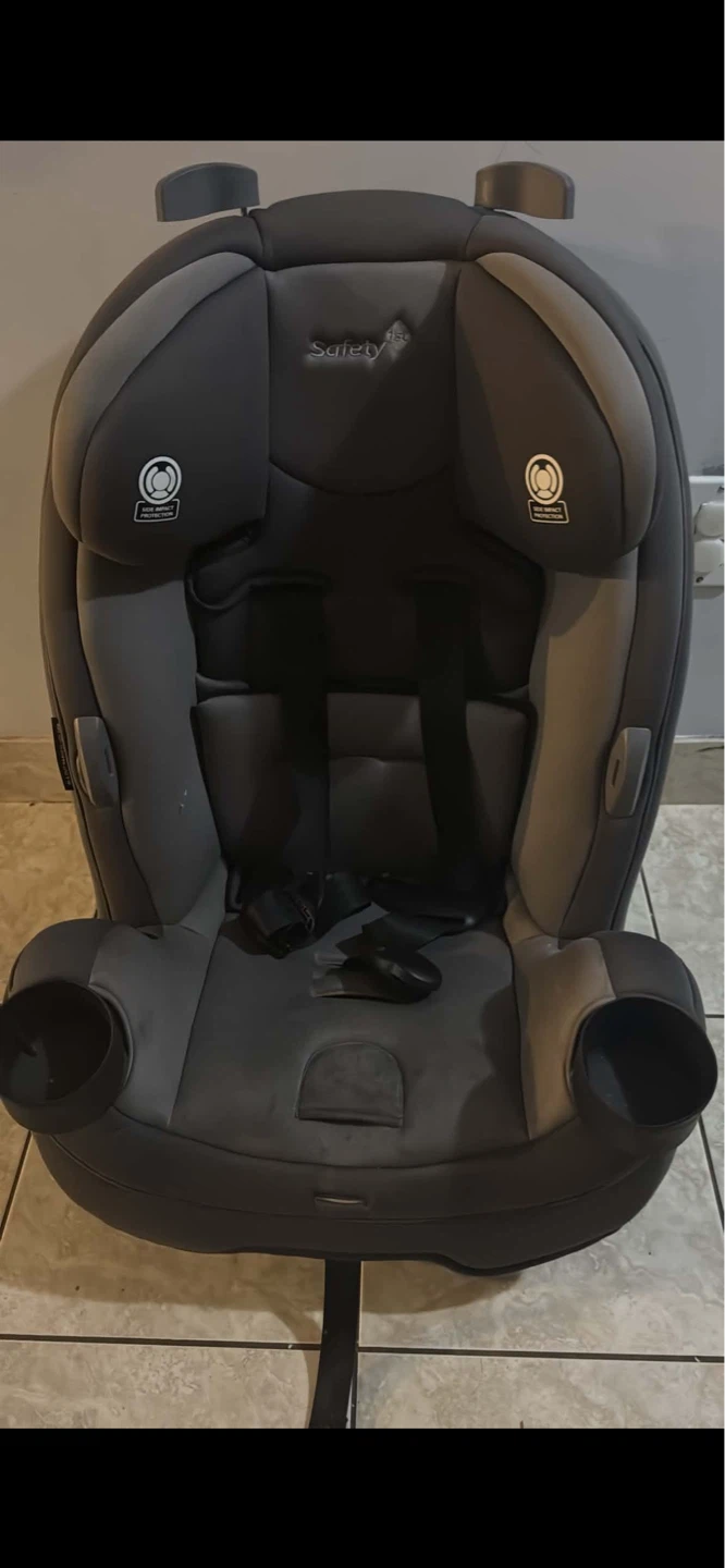 Safety 1st Car Seat - photo 2