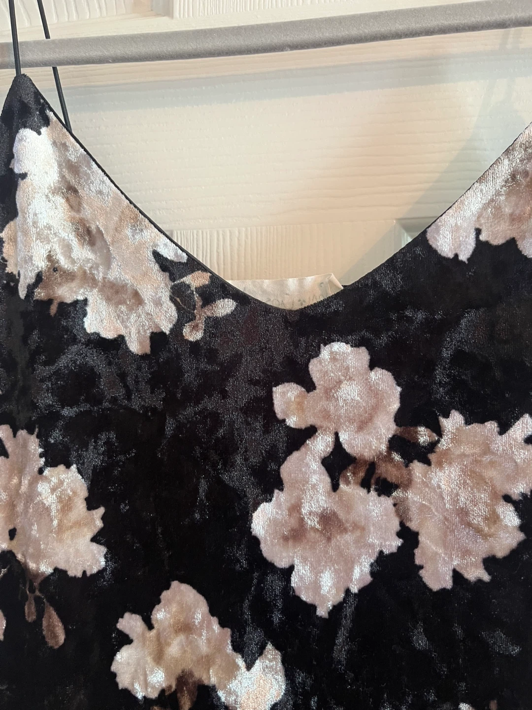 Velvet Floral Print Cami Dress - photo 4
