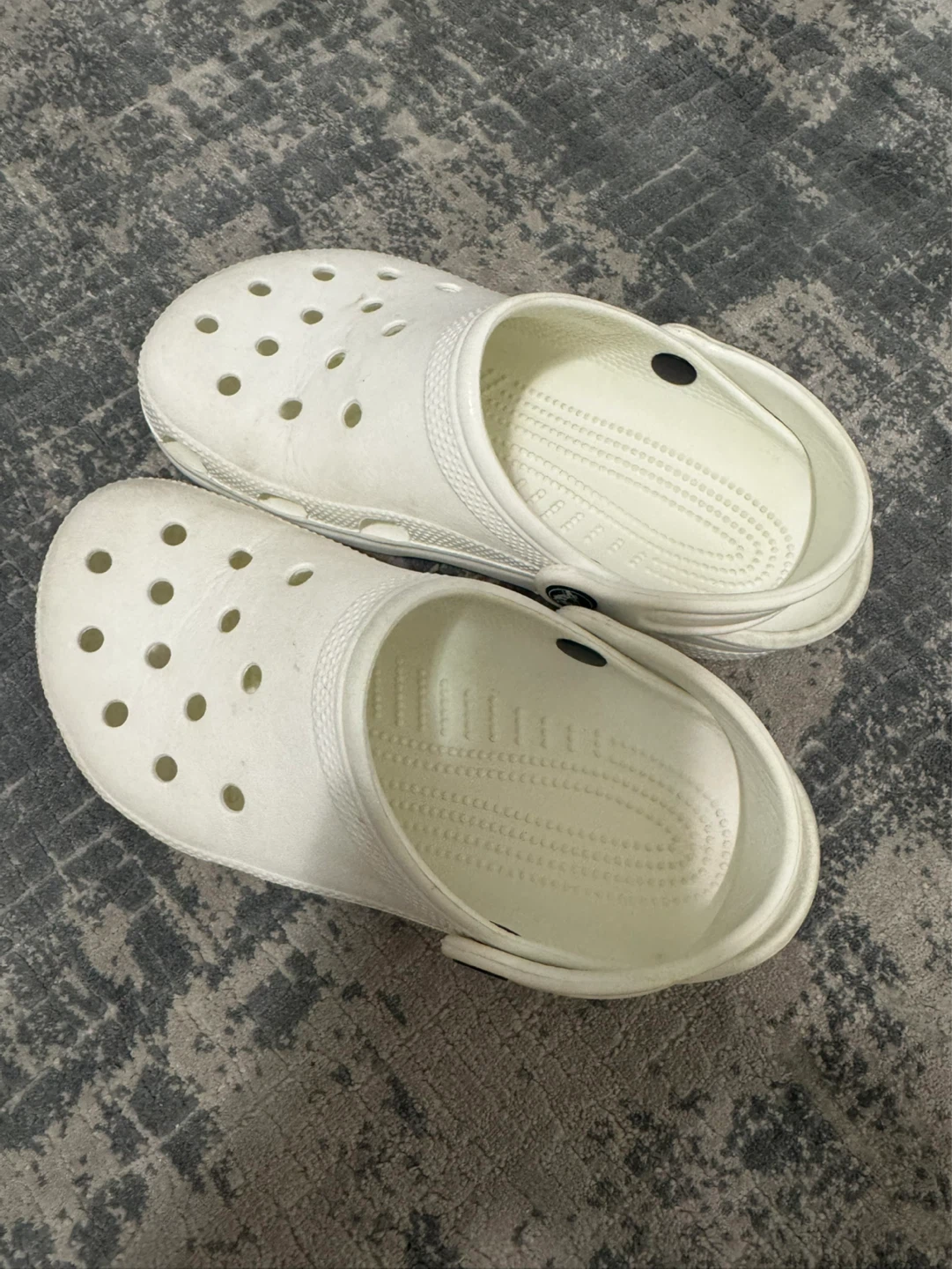 White Crocs Clogs Size 6 - photo 2