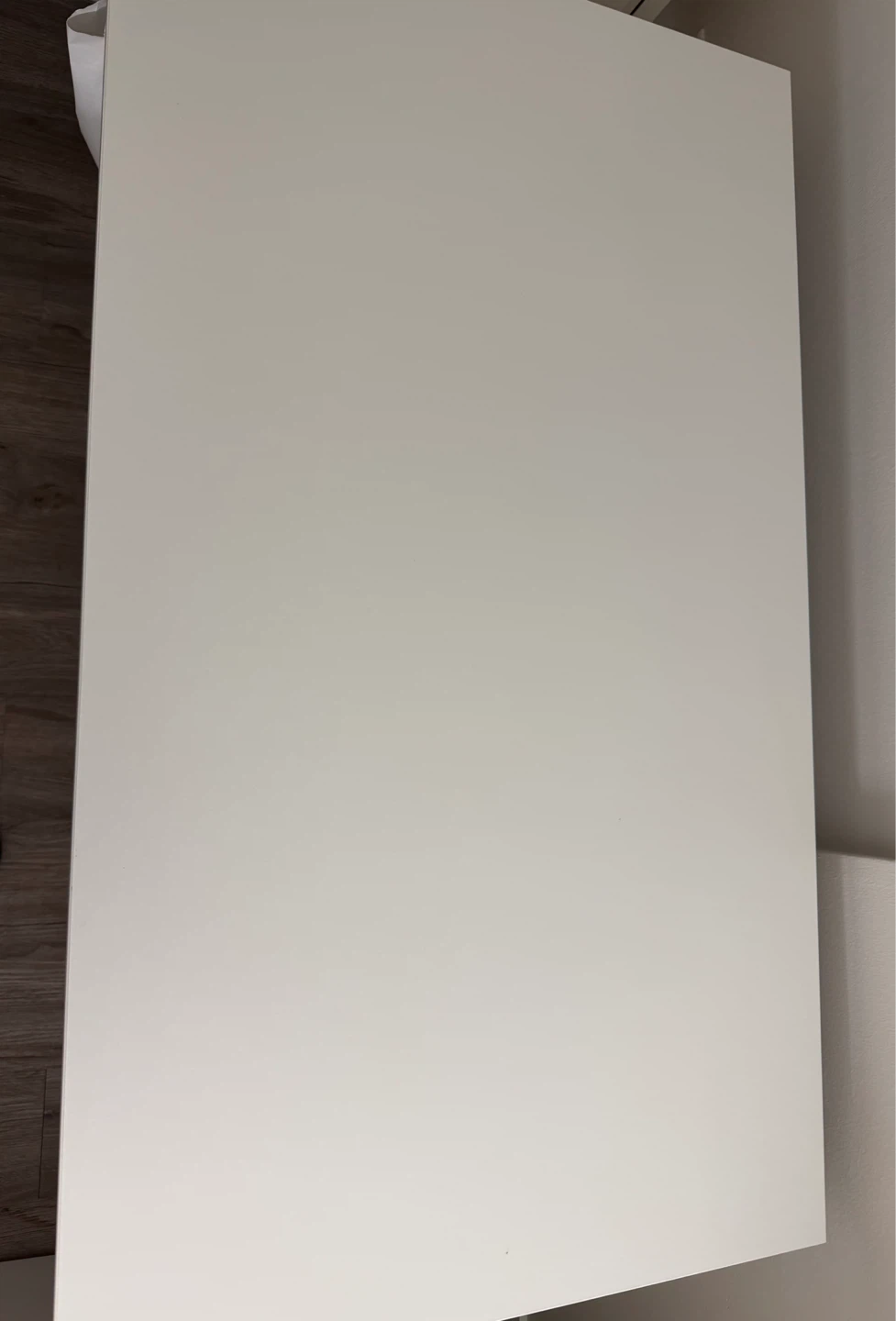 desk - photo 2