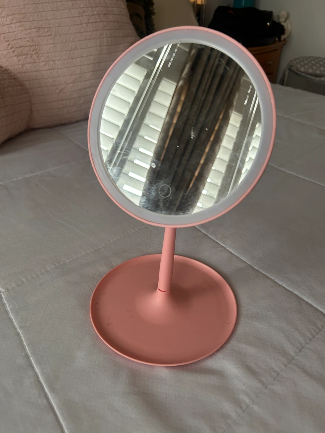 Pink LED Makeup Mirror - photo 2